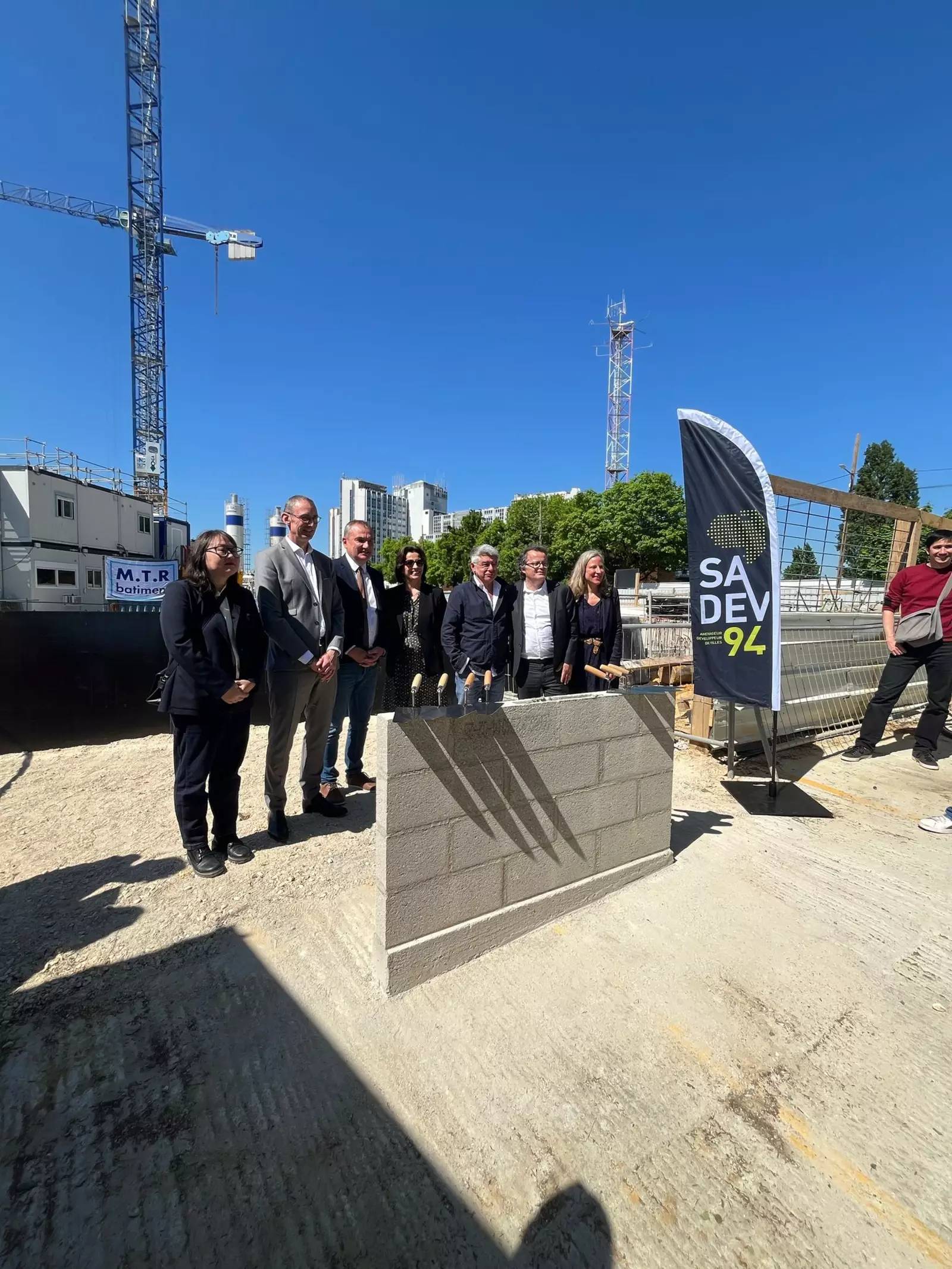 LANCEMENT CHANTIER // Première pierre Villejuif 'Nouveau Regard'