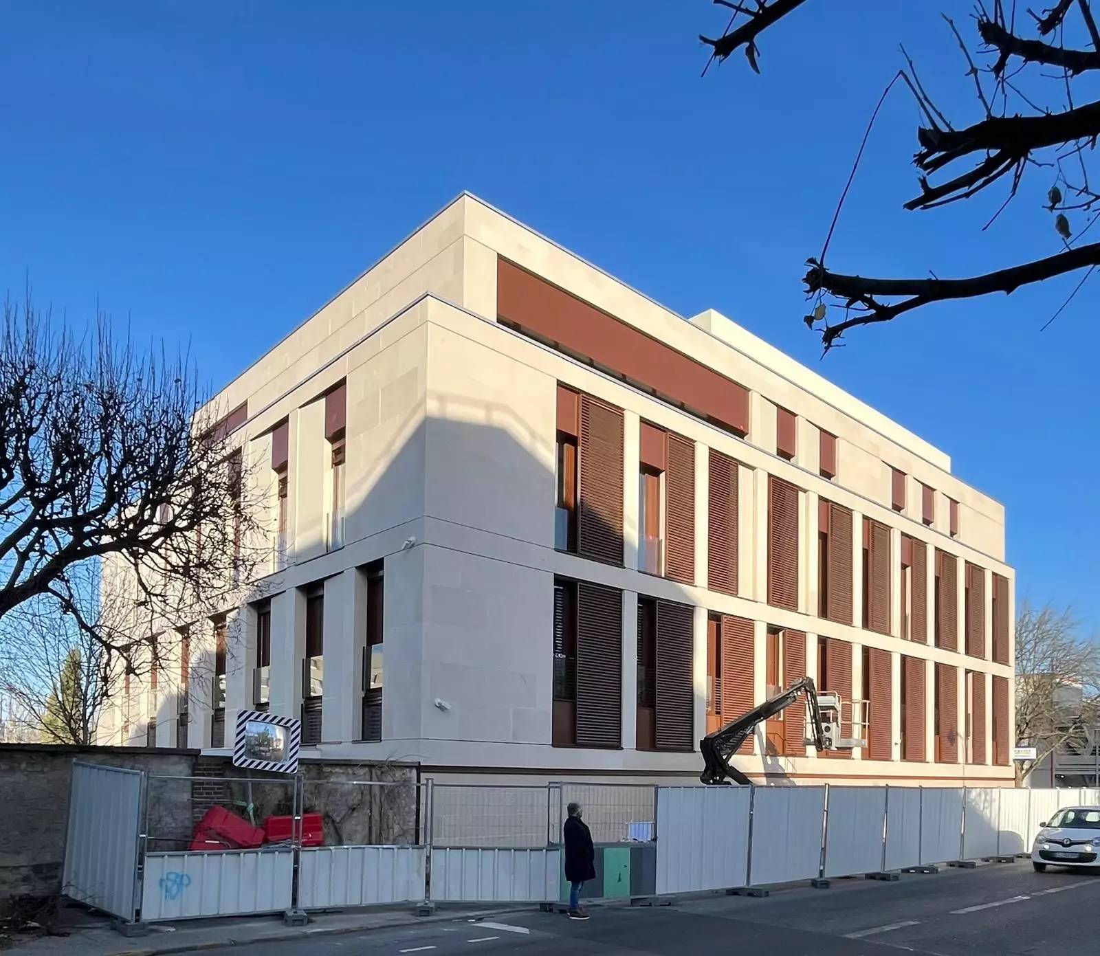 LIVRAISON // Commissariat de Maisons-Alfort 