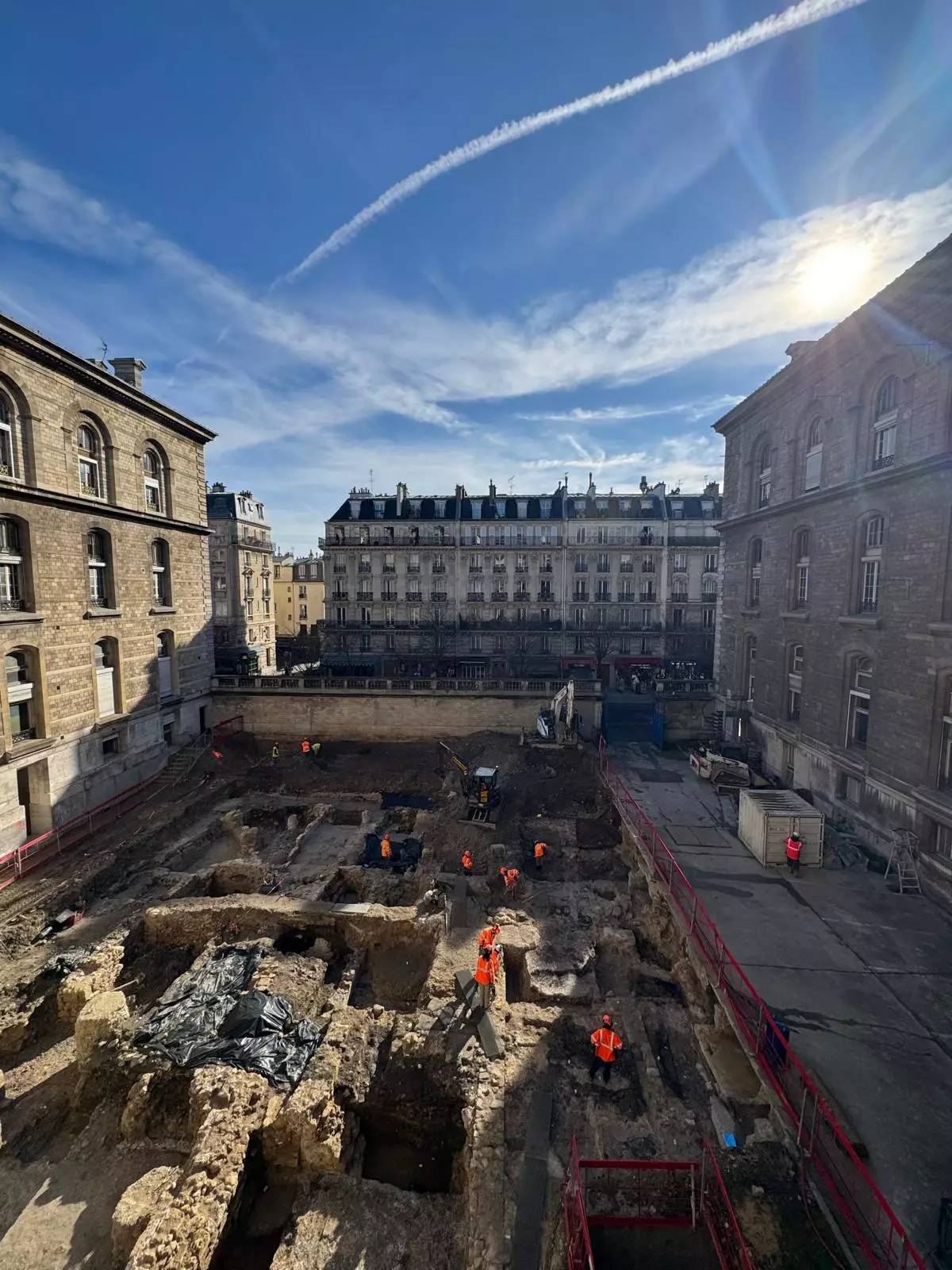 CHANTIER // Les travaux d'archéologie ont commencé pour l'Hôtel-Dieu !!!