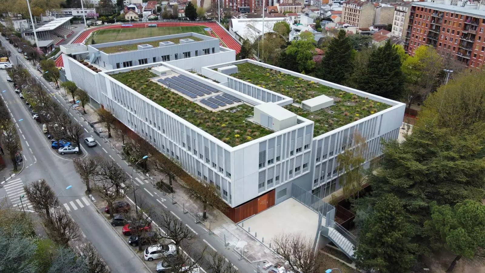 MALAKOFF Collège Charlotte Delbo 600 élèves