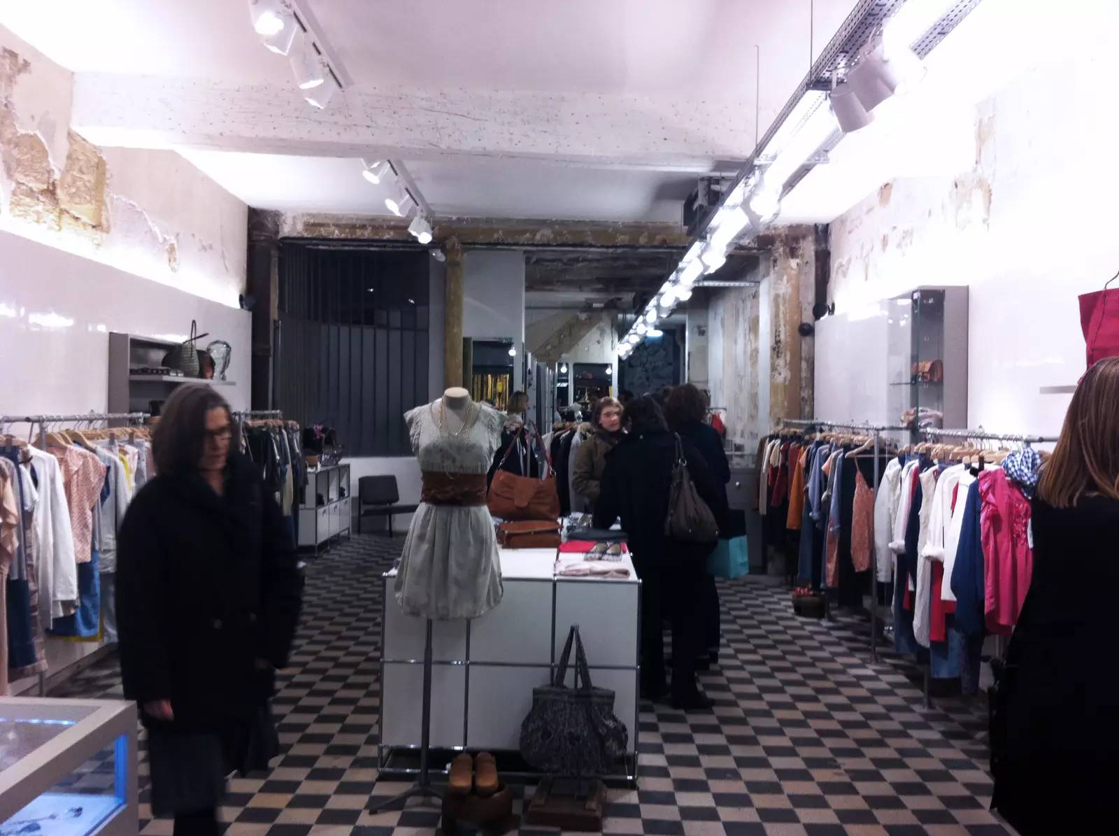 PARIS 3ème Rénovation de boutique