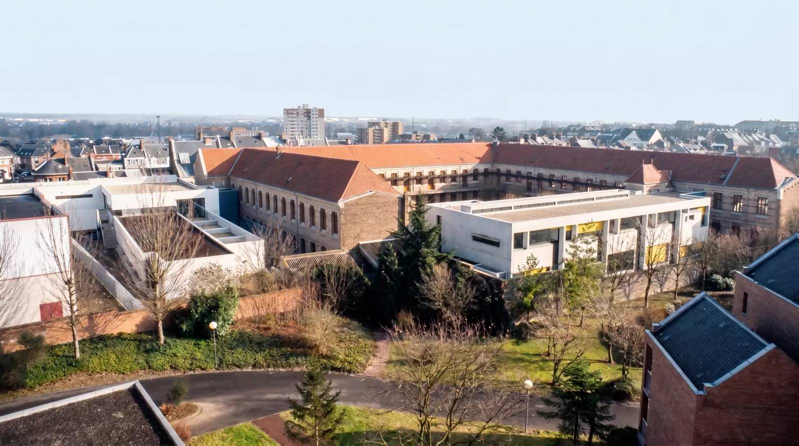 AMIENS Collège Auguste Janvier 600 élèves