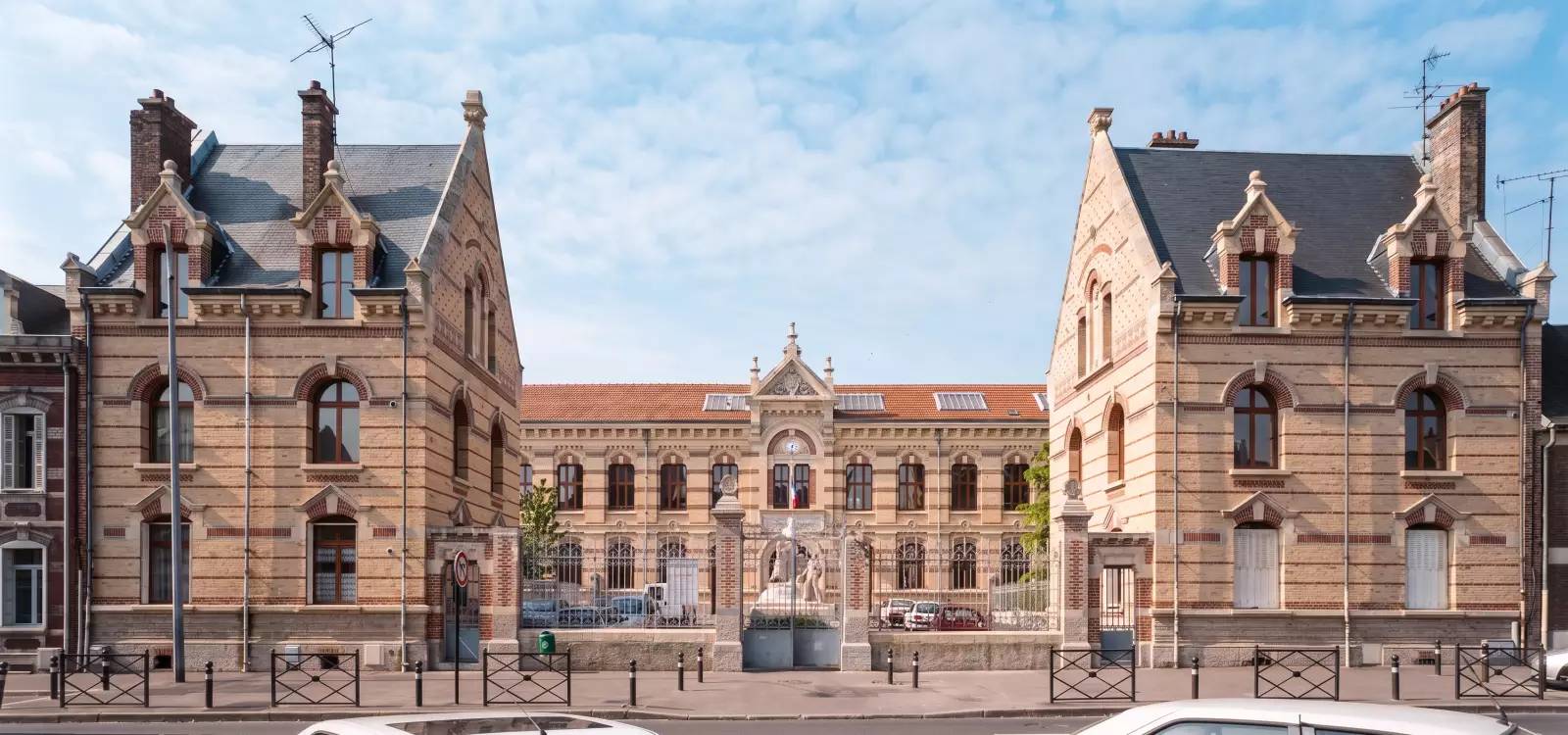 AMIENS Collège Auguste Janvier 600 élèves