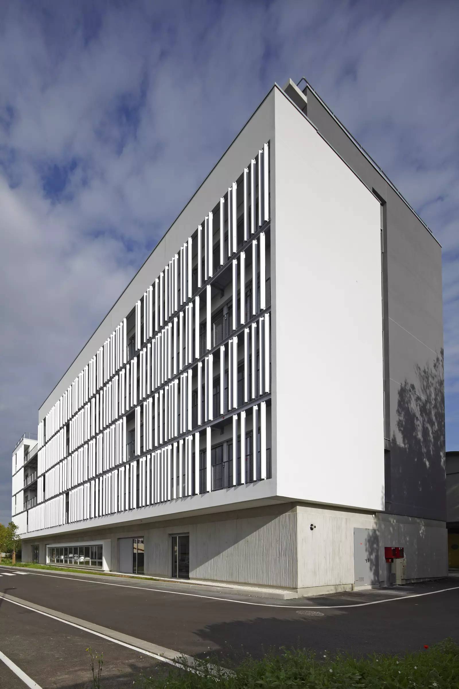 AULNAY-SOUS-BOIS - Internat Lycée Voillaume